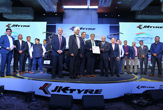 Mahindra XUV 700 earns the recognition of the ‘Indian Car of the Year Award 2022’