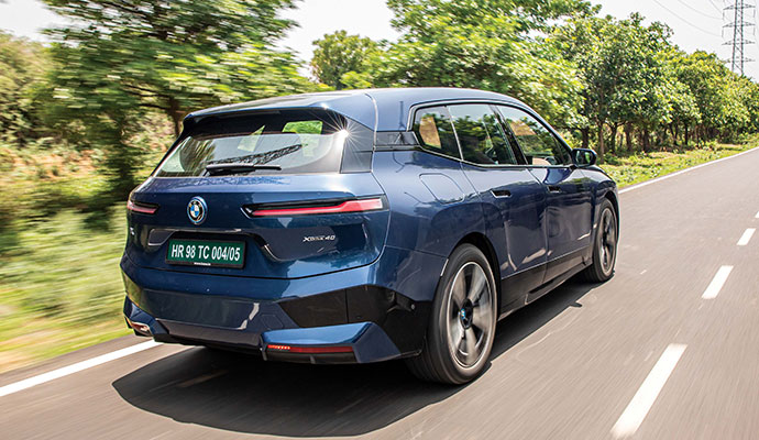BMW iX