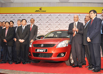 Maruti Suzuki Swift wins the 2012 Indian Car of the Year Award by ICOTY